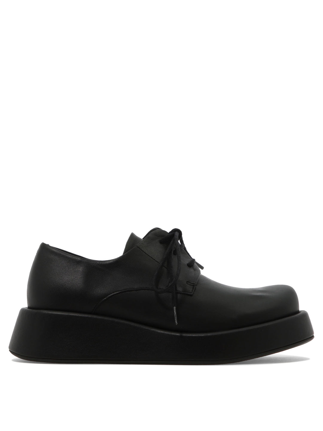 Alex Loafers & Slippers Black