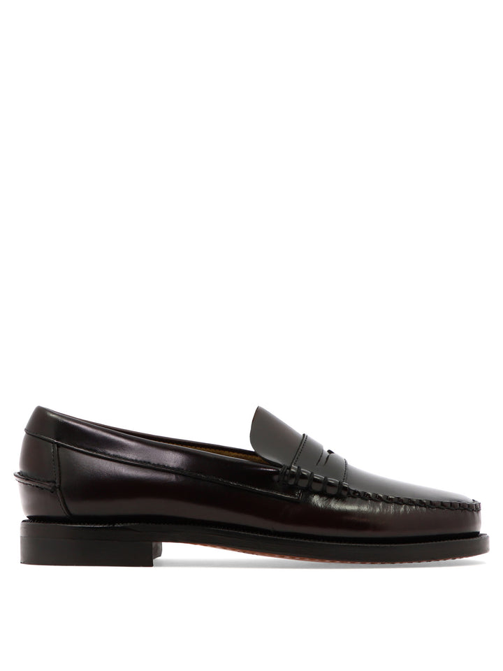 Classic Dan Loafers & Slippers Bordeaux