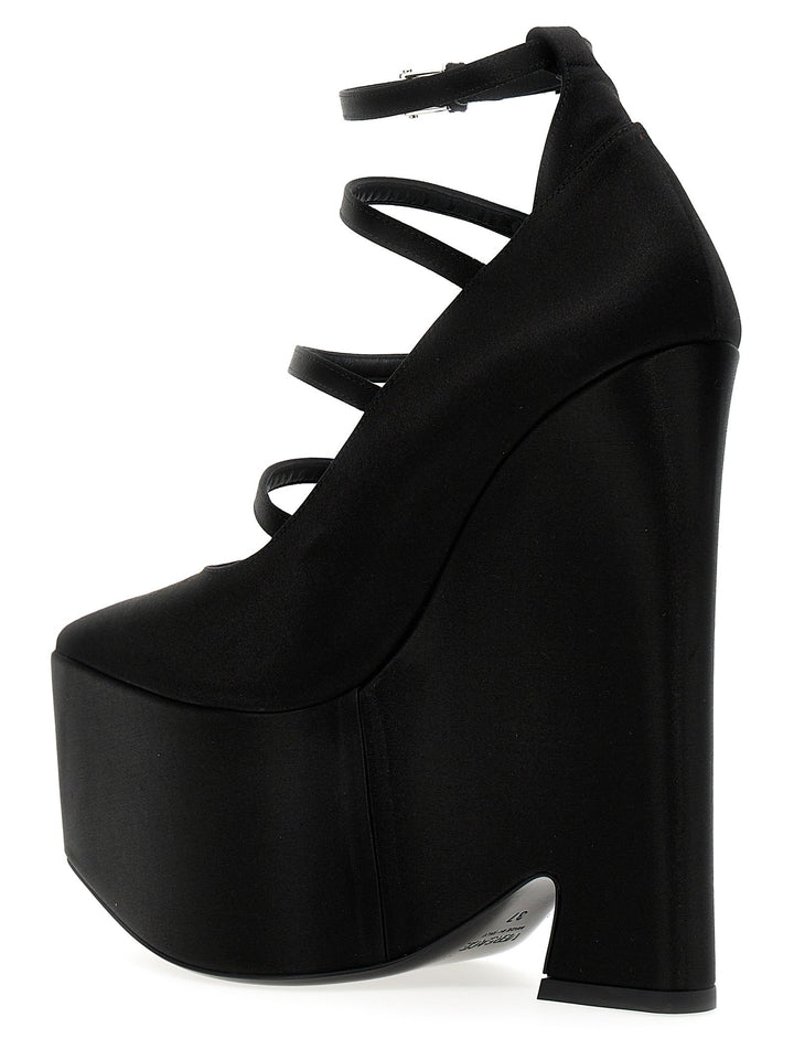 Storm Storm Pumps Black