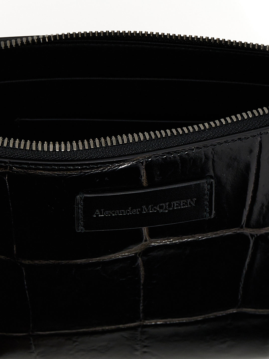 The Knuckle Clutch Black