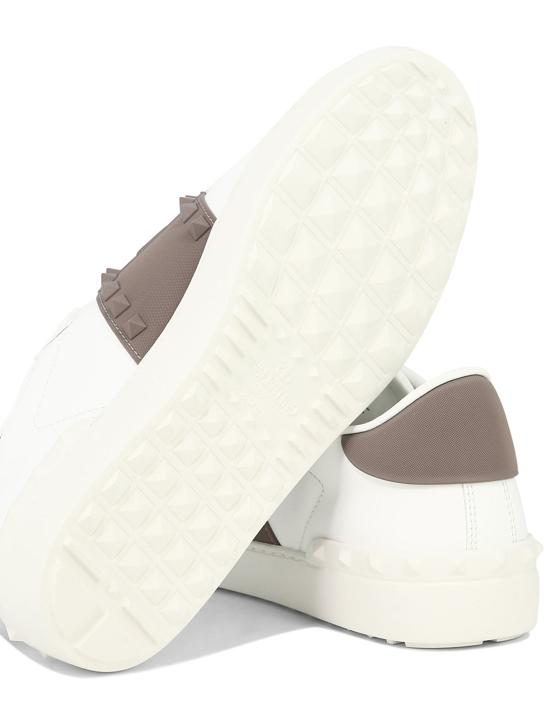 Rockstud Untitled Sneakers & Slip-On White