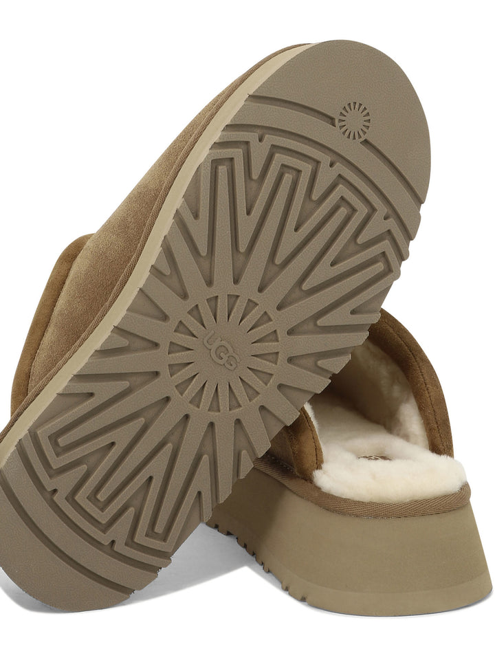 Tazzle Loafers & Slippers Beige