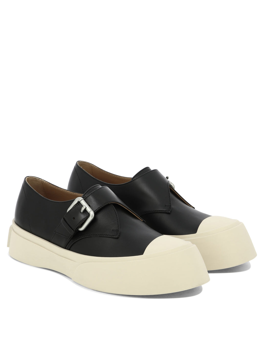 Pablo Sneakers & Slip-On Black