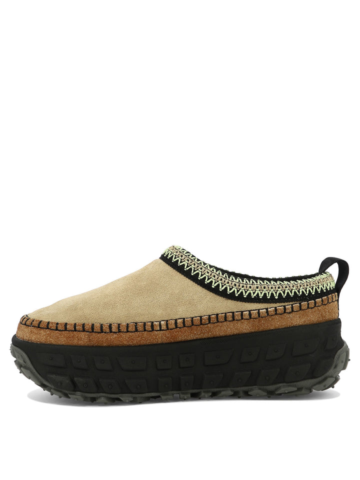 Venture Daze Loafers & Slippers Beige