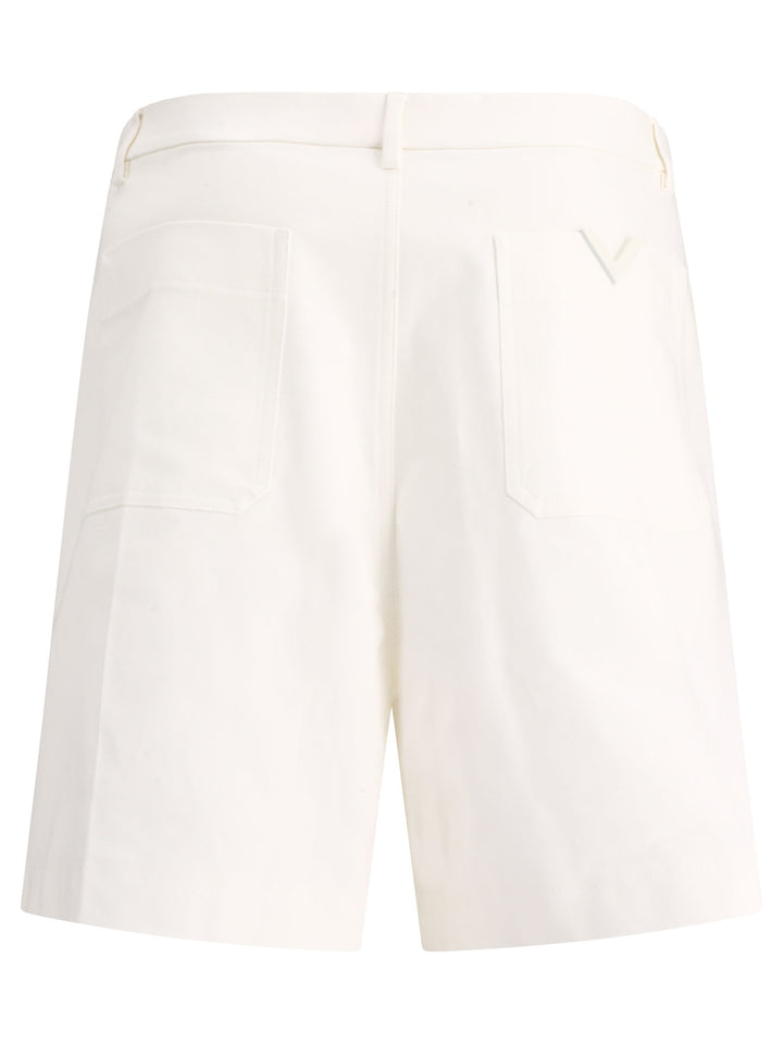 S With Rubberised V Detail Short White