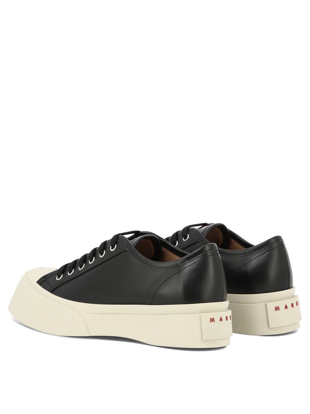 Pablo Sneakers & Slip-On Black