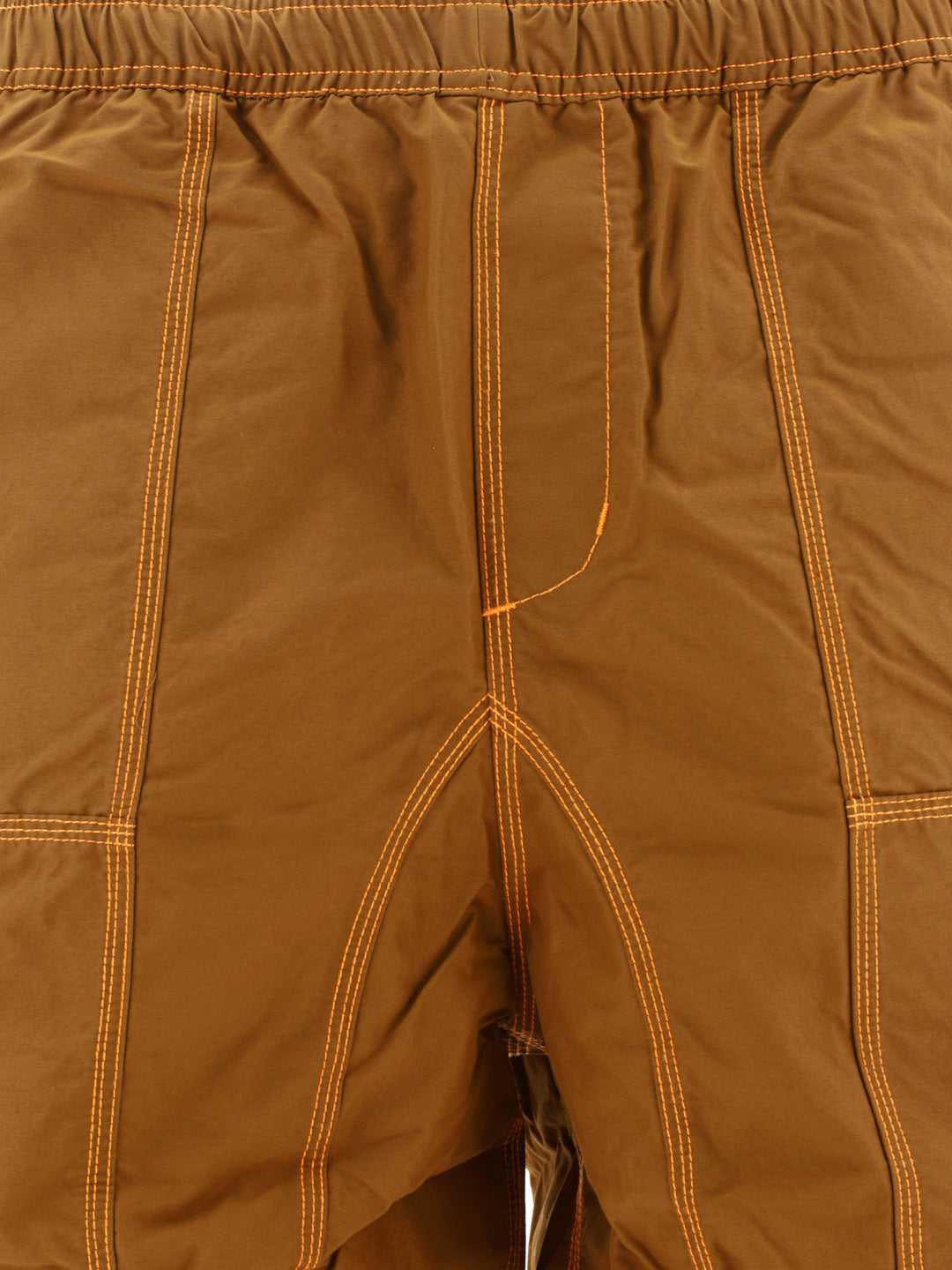 Triple Needle Short Brown