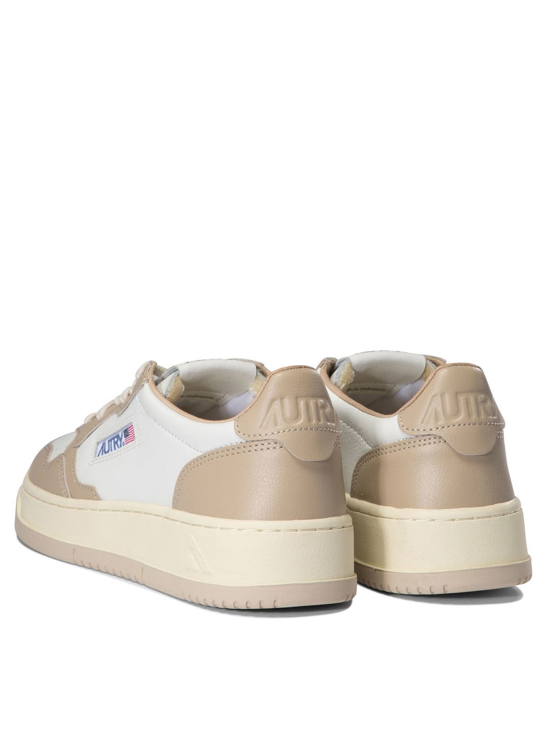 Medalist Sneakers & Slip-On Beige