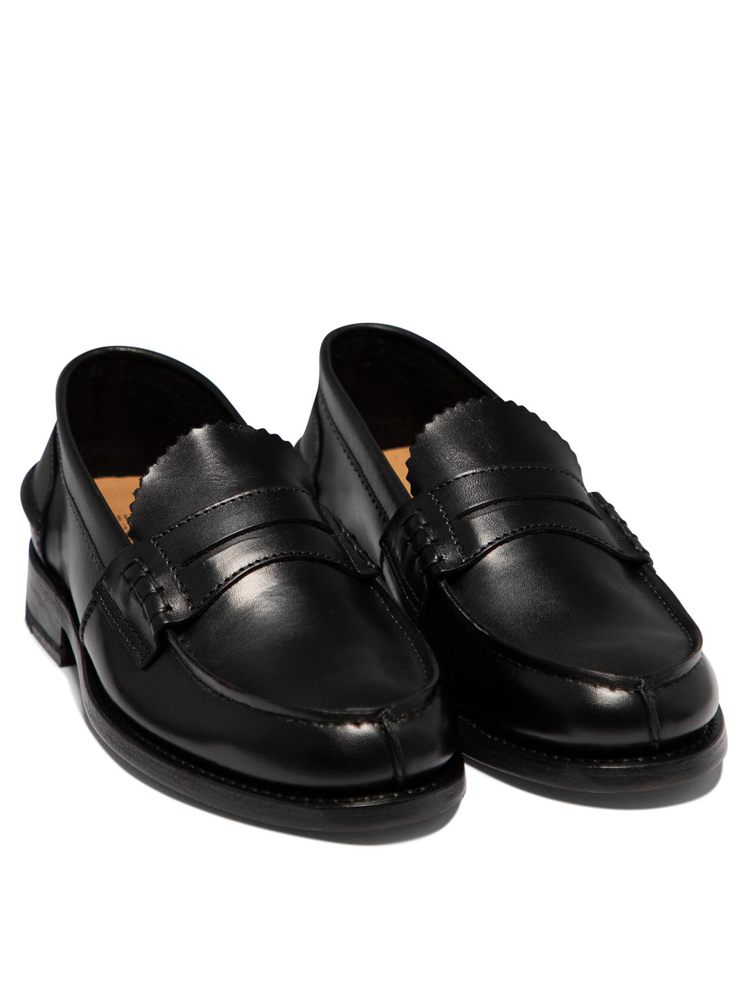 Arran Loafers & Slippers Black