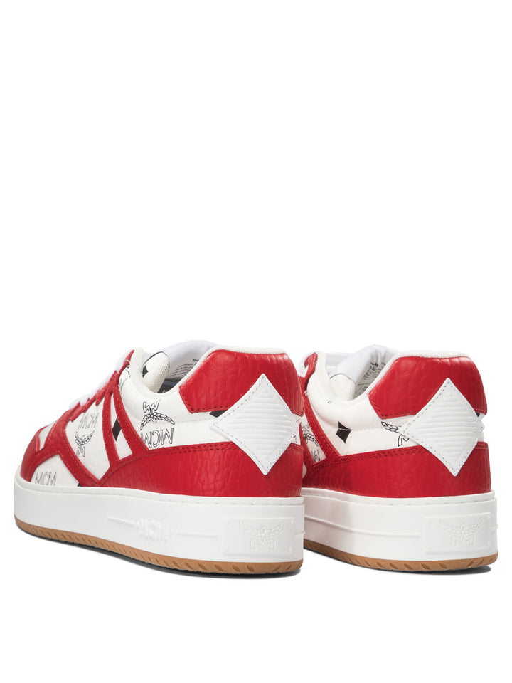 Neo Terrain Sneakers & Slip-On Red