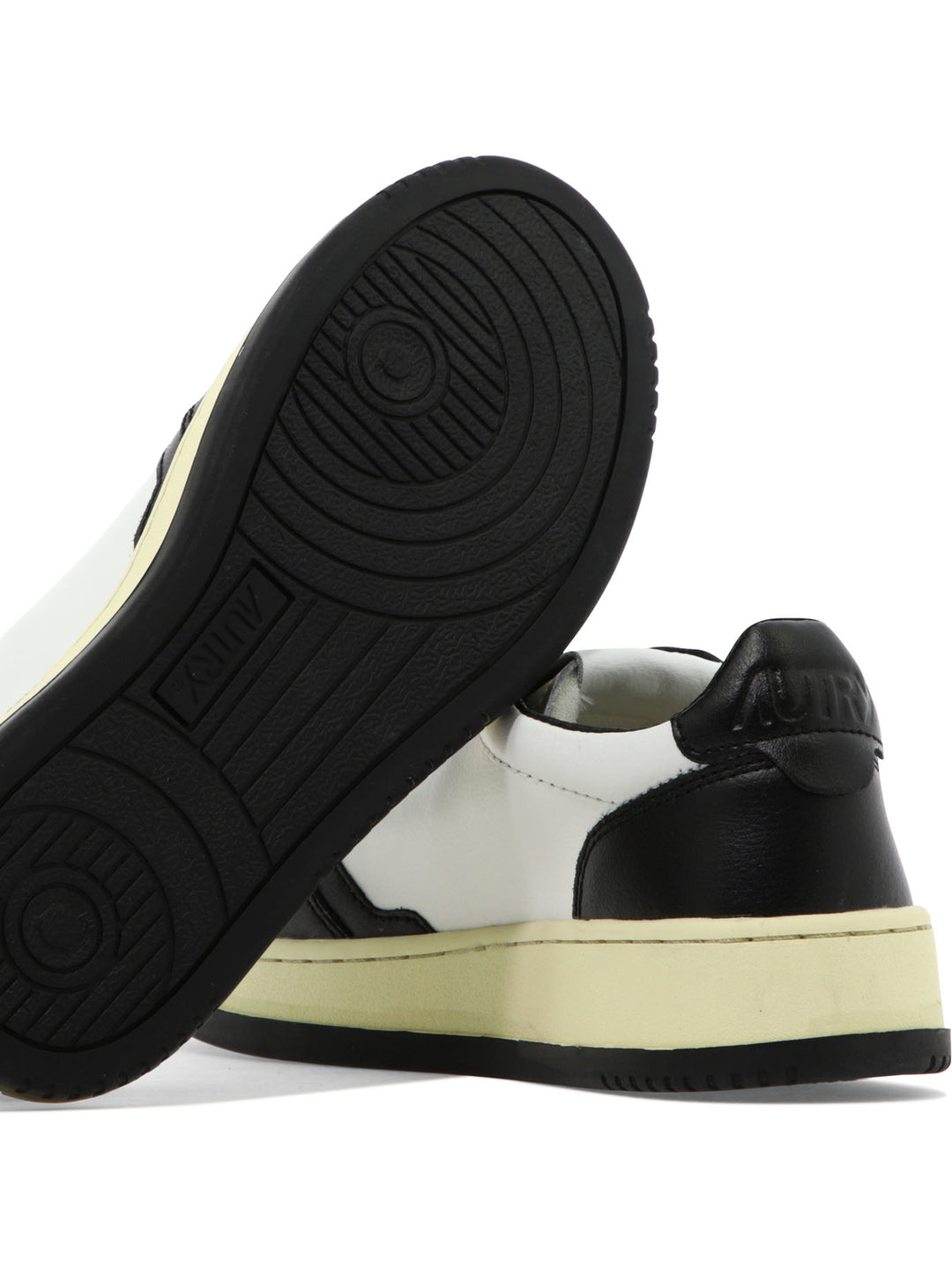 Medalist Sneakers & Slip-On Black