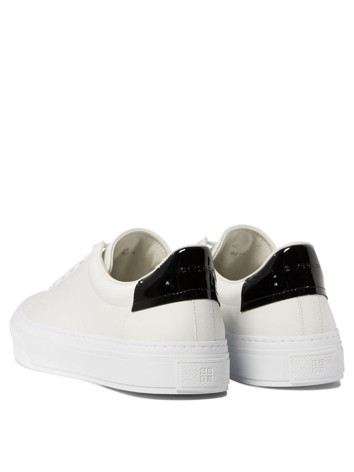 City Sneakers & Slip-On White