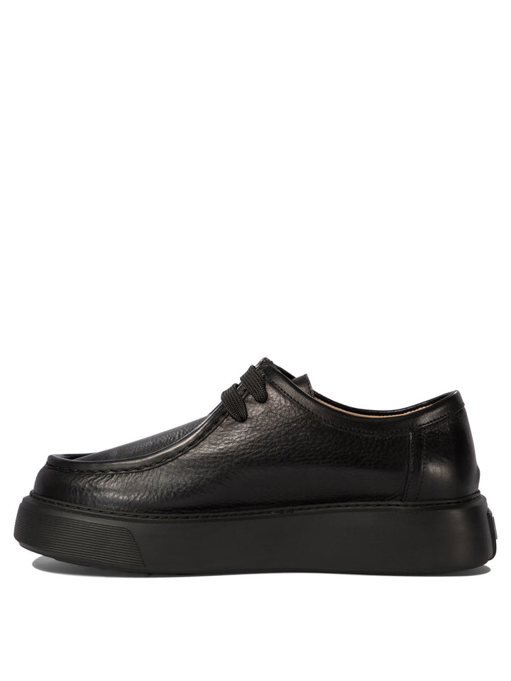 Fernabee Lace-Up Shoes Black