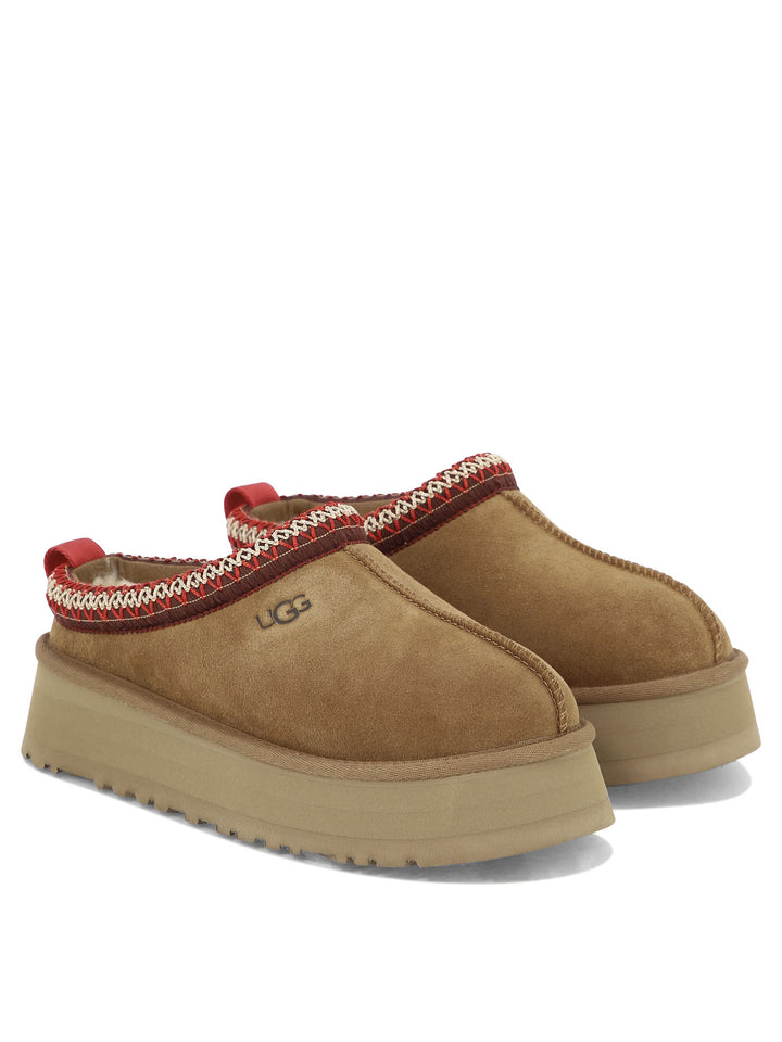 Tazz Loafers & Slippers Beige