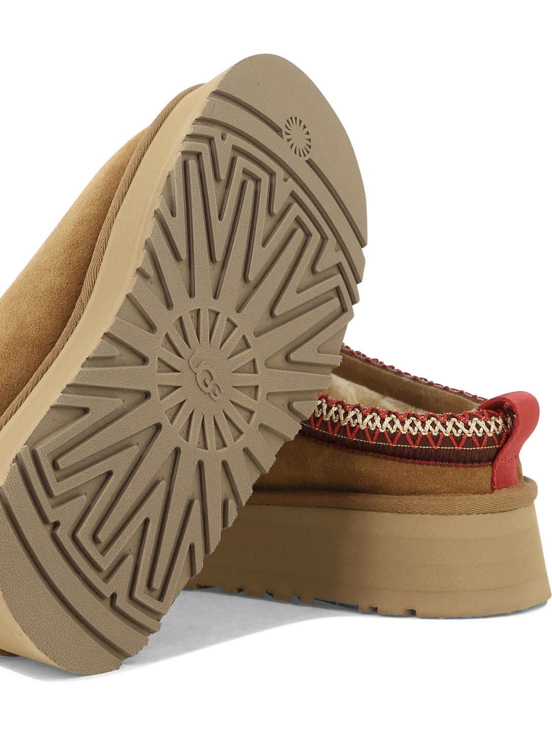 Tazz Loafers & Slippers Beige