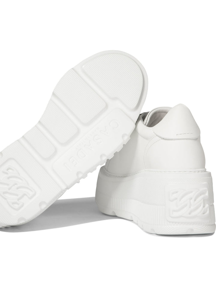 Nexus Sneakers & Slip-On White