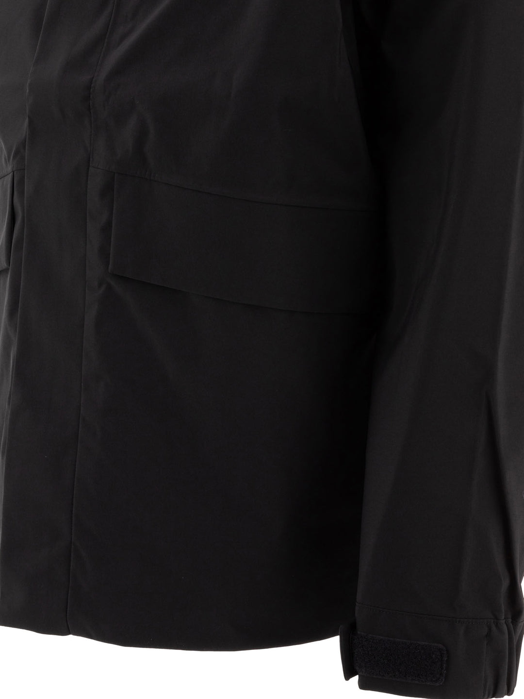 Gore-Tex Connector Jackets Black