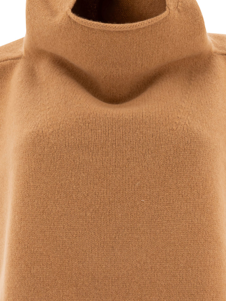 Hooded Bib In Wool And Cashmere Knitwear Beige