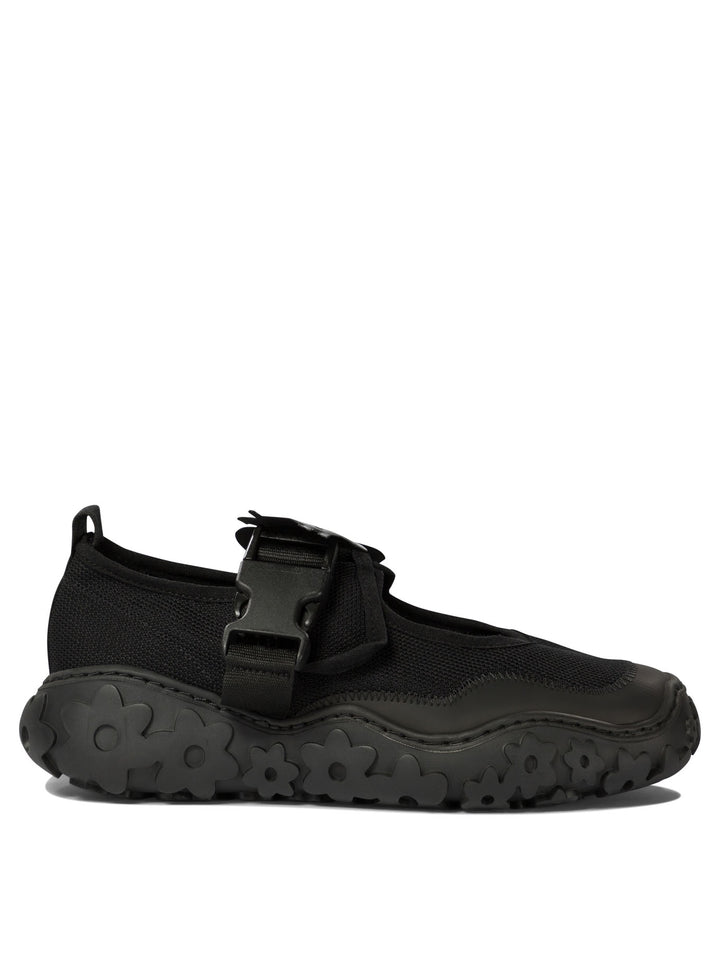 Giros Sneakers & Slip-On Black