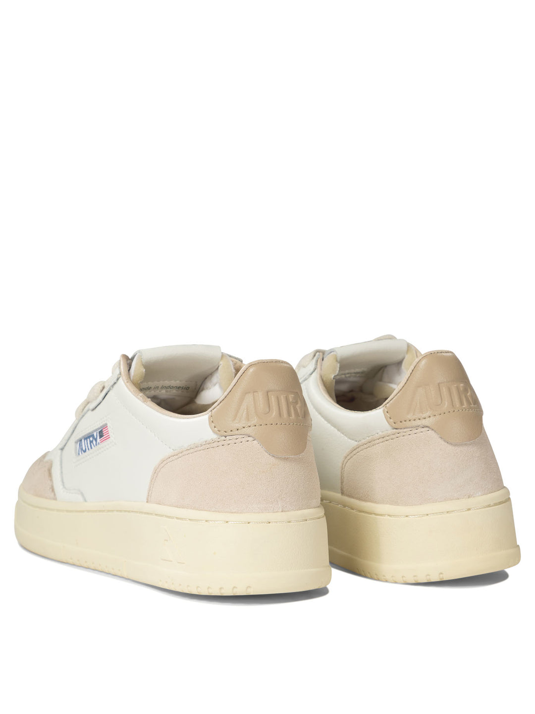 Medalist Sneakers & Slip-On Beige