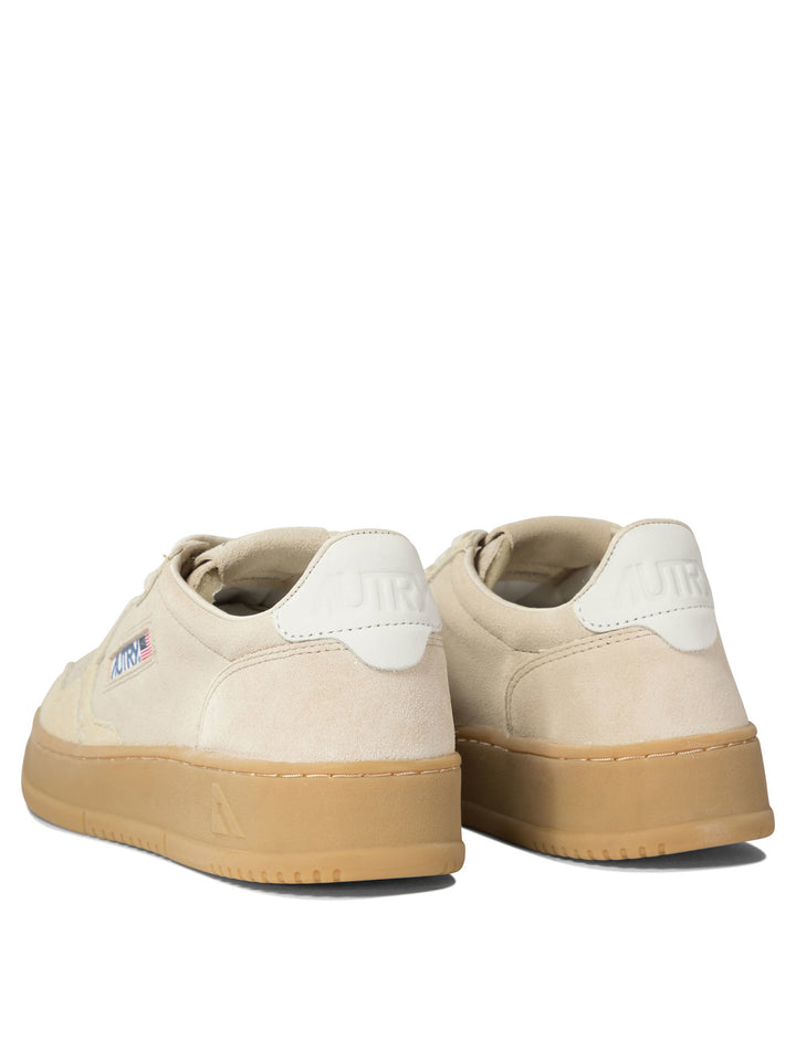 Medalist Sneakers & Slip-On Beige