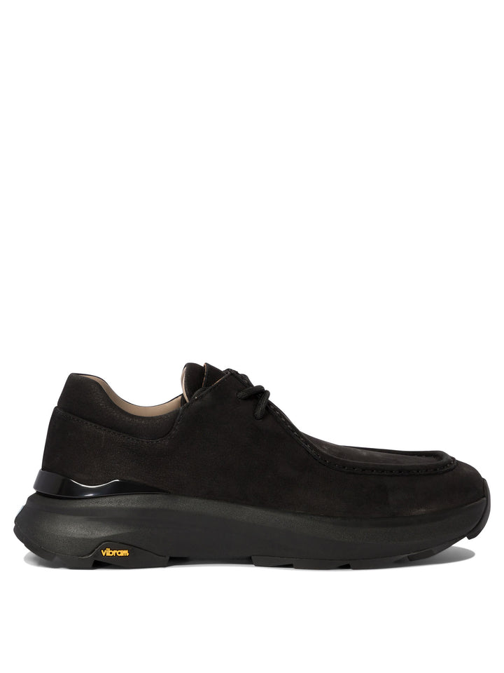 Fernabee Megagrip Sneakers & Slip-On Black