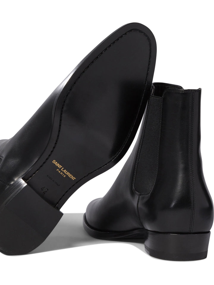 Chelsea Wyatt Ankle Boots Black