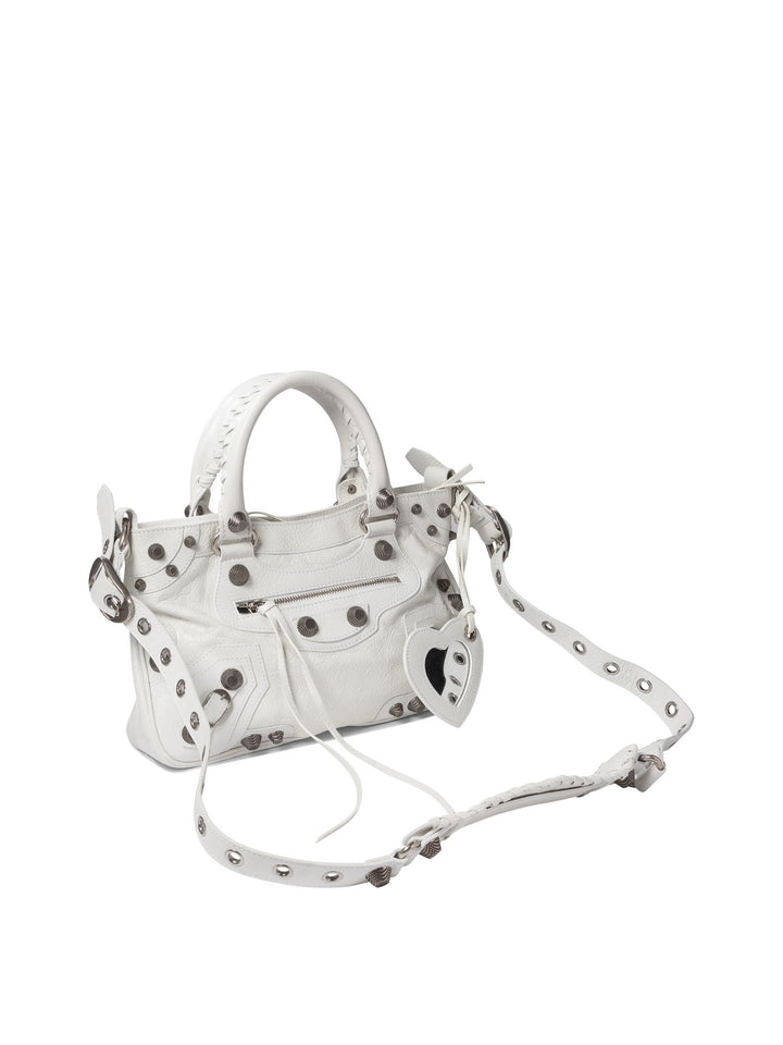 Neo Cagole Shoulder Bags White