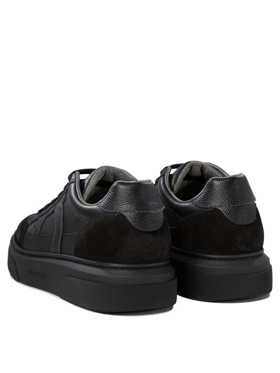 Sneakers & Slip-On Black