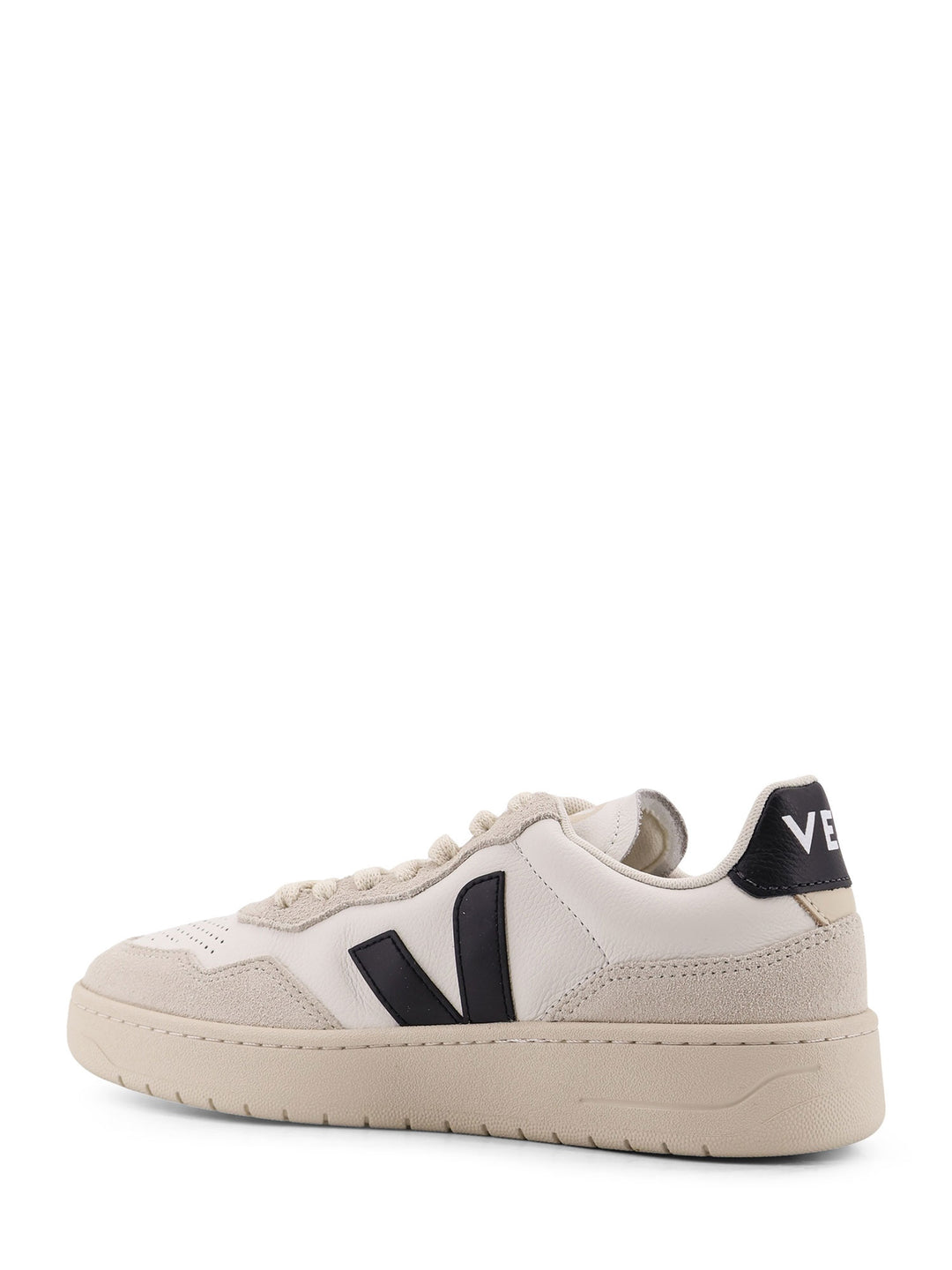 Veja Sneakers - Light and natural | 74fda3e586deed0cfda3d13abd4ff25ff76c18f3