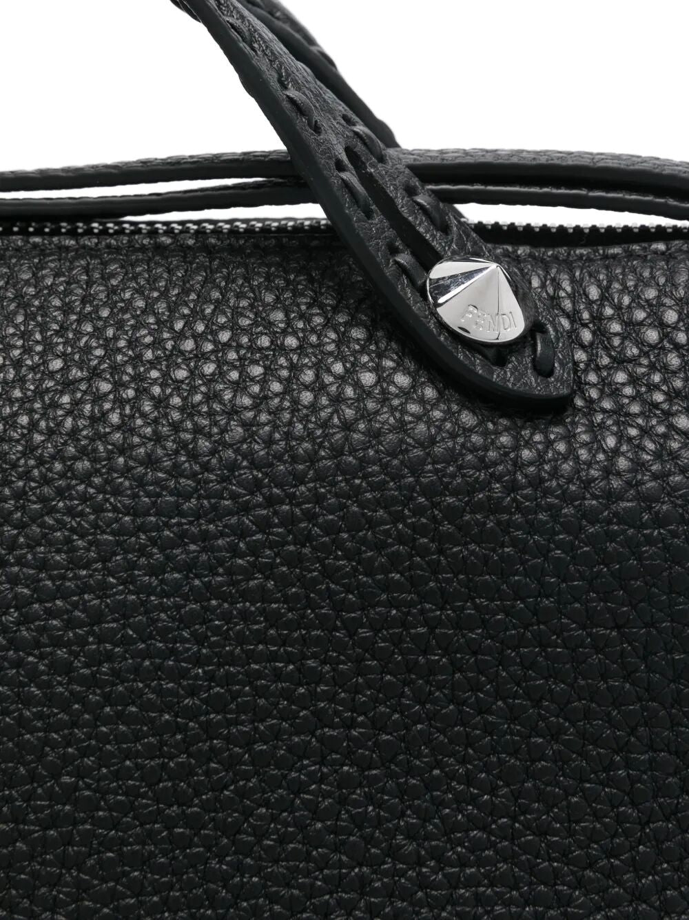 Fendi Totes - Black | 3065345dd10a816583256059bb0dfe664a9425be