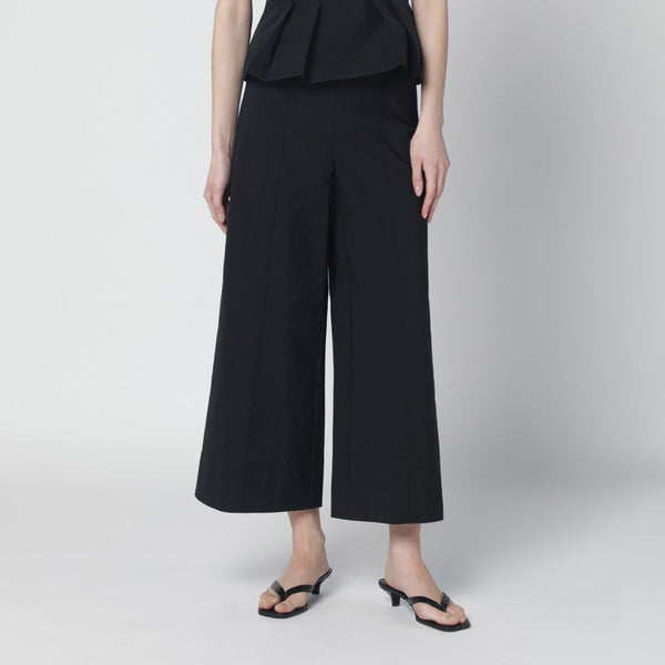 Kallin Black Shorts
