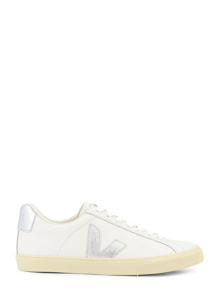 Veja Sneakers - Chiari e Naturali | 5423626b0489f904dc942a1654eddb482f01fcd2