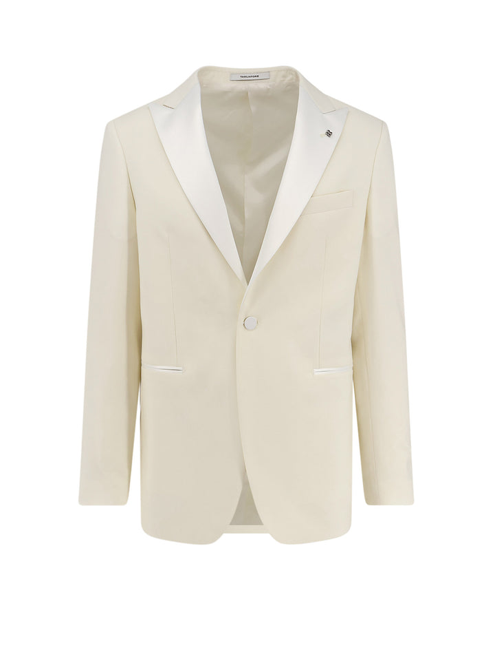 Tagliatore Clothing - Light and natural | dc84268c33b1b2652a7d02ed808419aea671468f