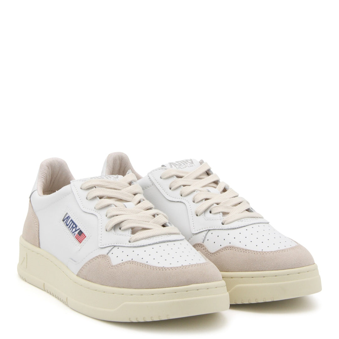 Autry Sneakers - Light and natural | d92fc7f06d6b4f9976c7d3fd3d60f84a2e914c3f