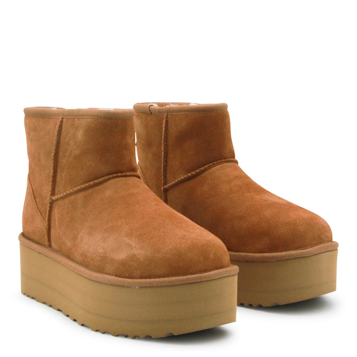 Ugg Boots - Chestnut | 027ec4ab926e36d01cd880e54ec502871775c6f6