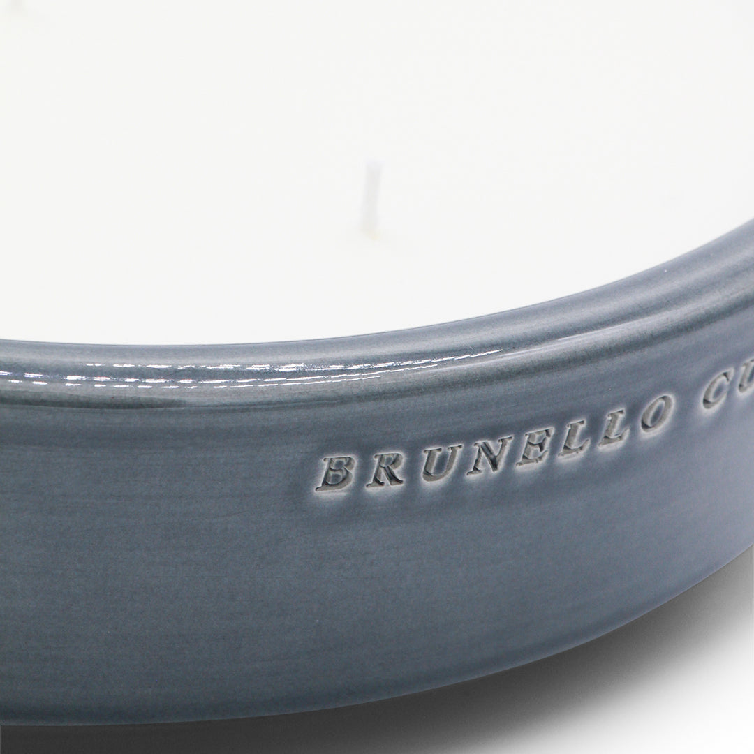 Brunello Cucinelli Lifestyle - Blacks and greys | b18841a5e211bb847d651f0b646fe43565de9015