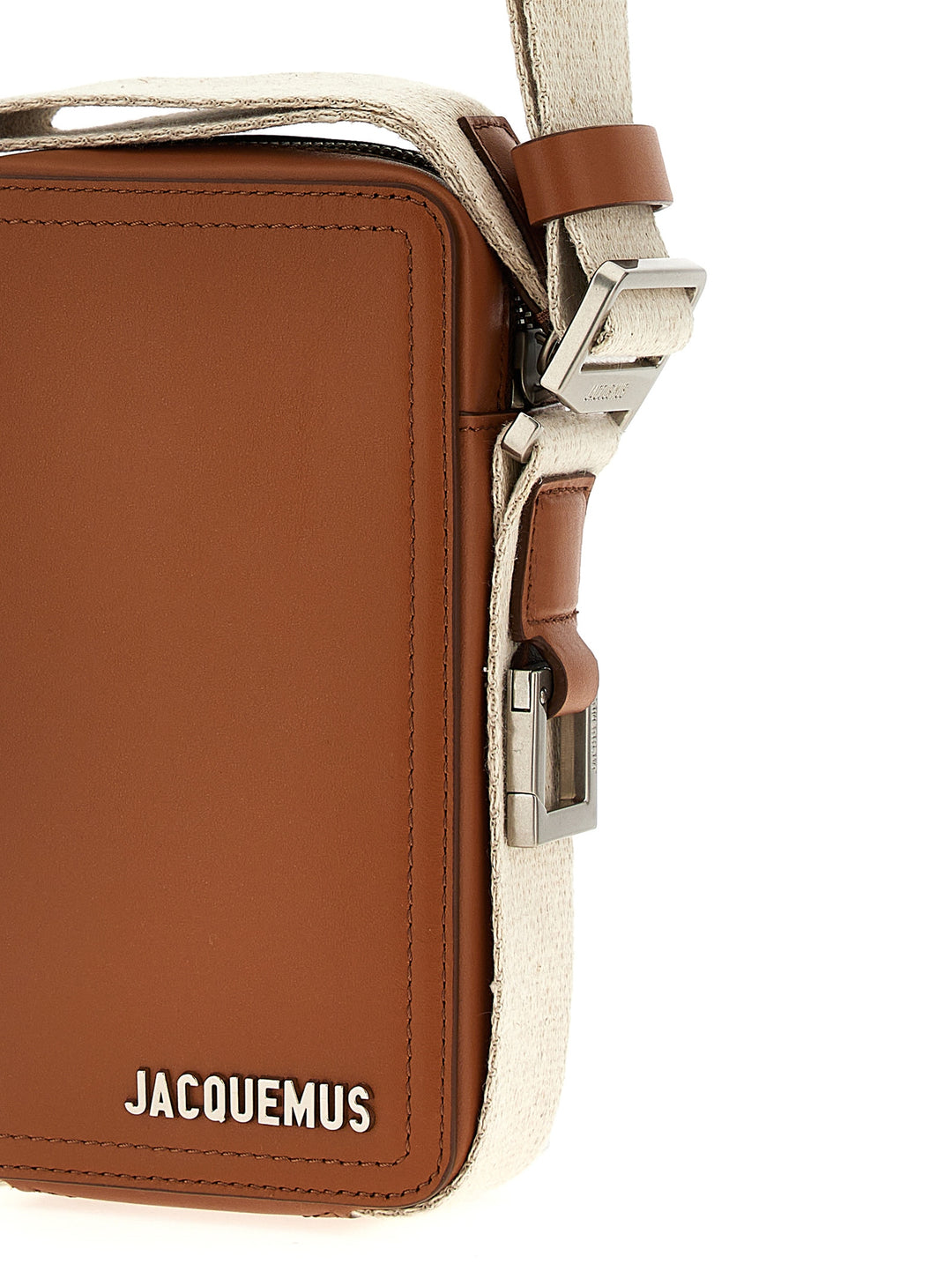 Le Cuerda Vertical Crossbody Bags Brown