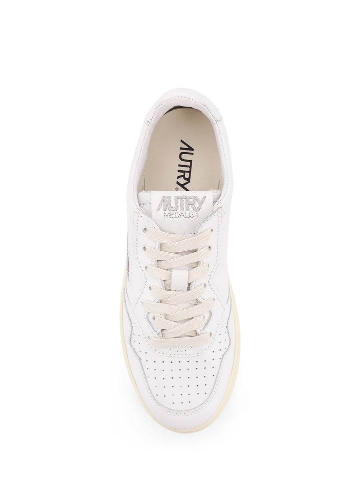 Autry Sneakers - Neutral | 4d7410e4f61227ef53e0439ff277f9226bd3d935