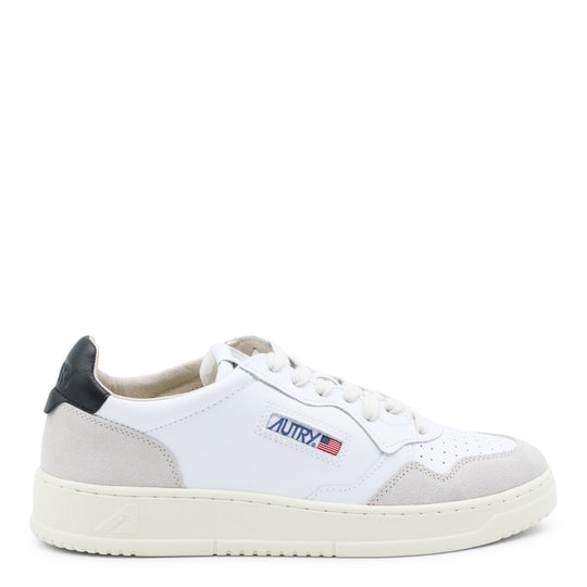 Sneakers Light And Natural