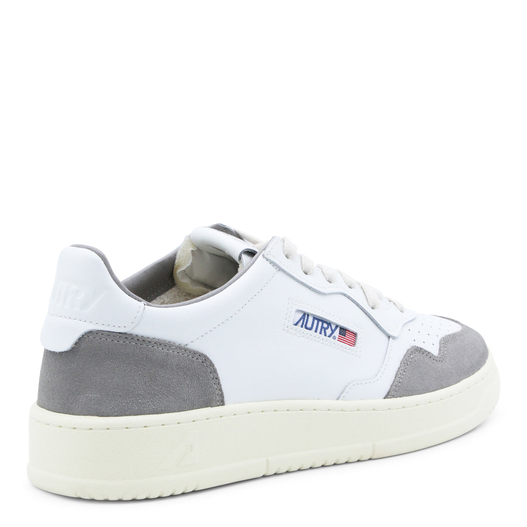 Autry Sneakers - WHT/VAP | 4a721a9d9a79b5f30bcb672aec715900b3e1f7c3