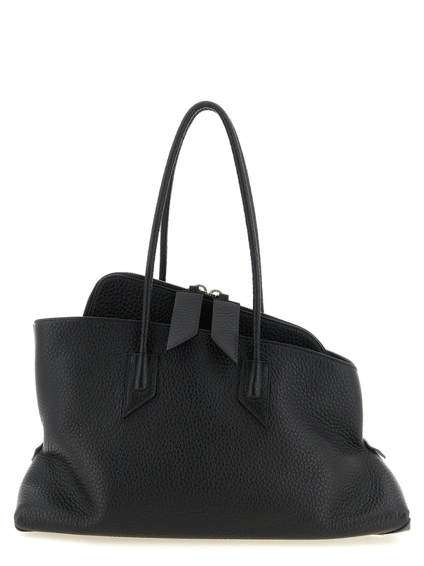La Passeggiata Medium Shoulder Bags Black