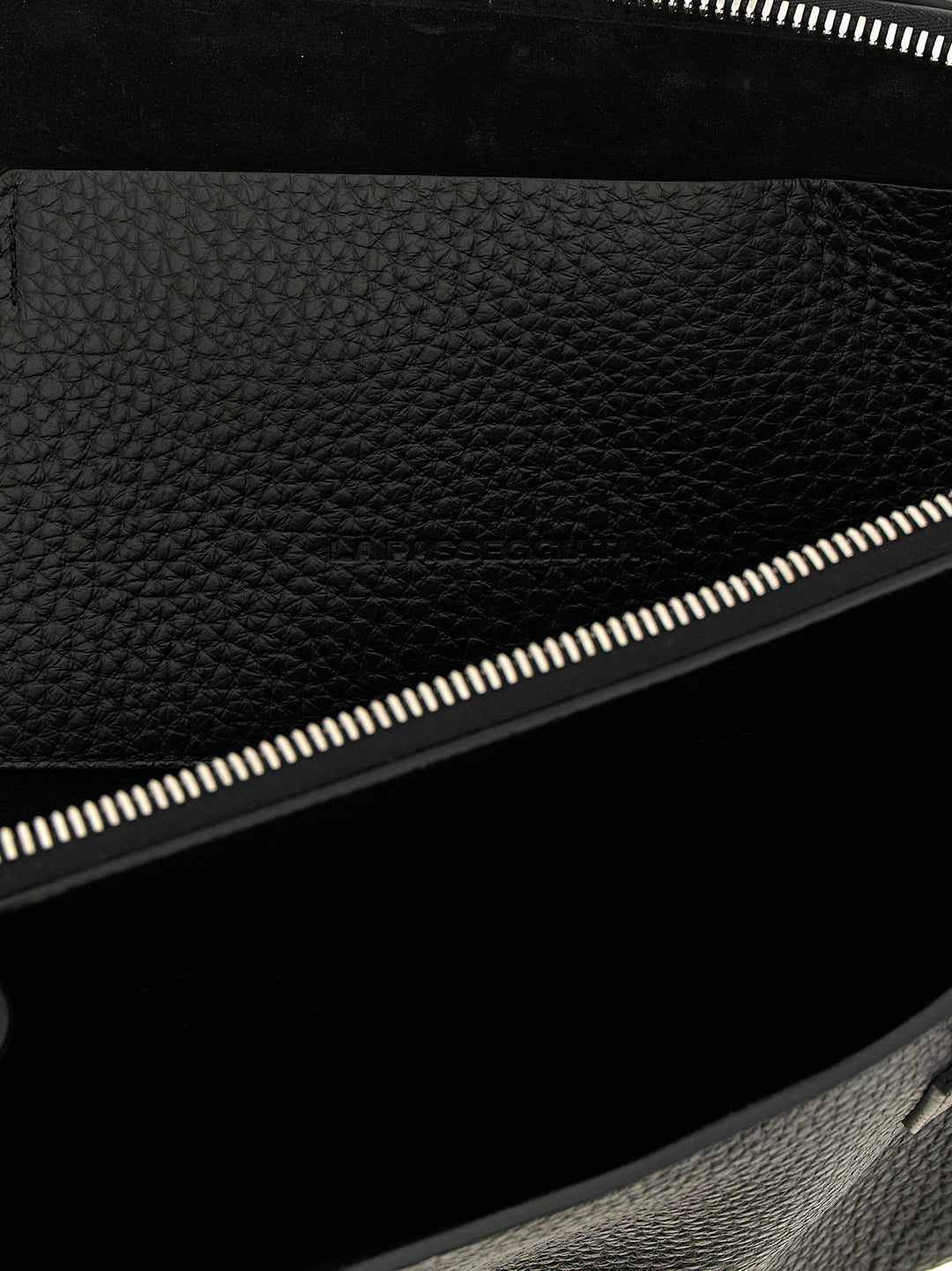 The Attico La Passeggiata Medium Shoulder Bags - Black | 403d07e58e2c714eb4acbd0e956e0d89b1d6d0e1