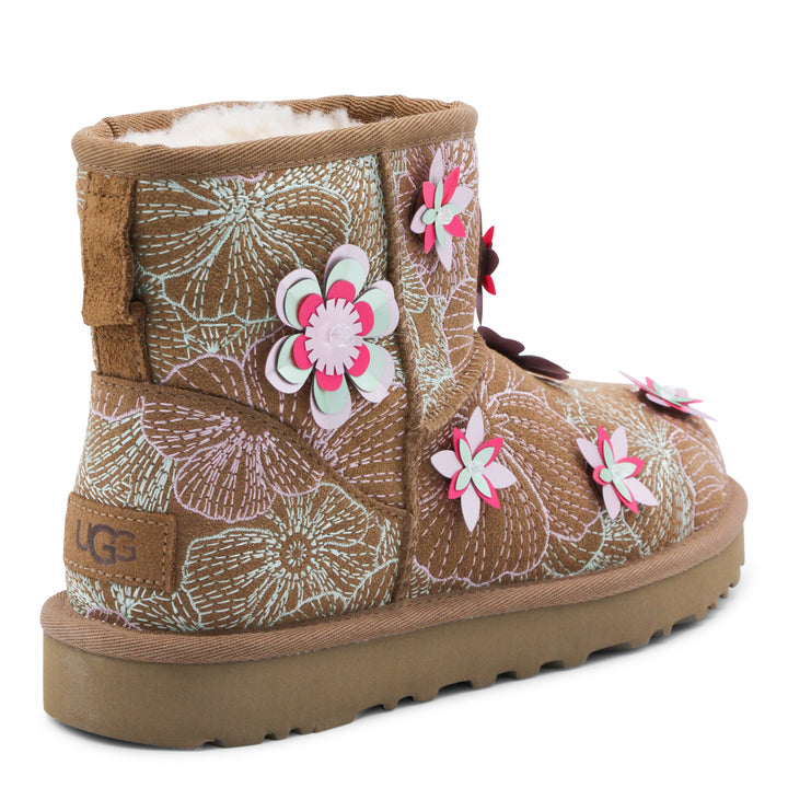 Ugg Boots - Chestnut | 382e7199d65558423144e8b979de69cdd5bd6ece