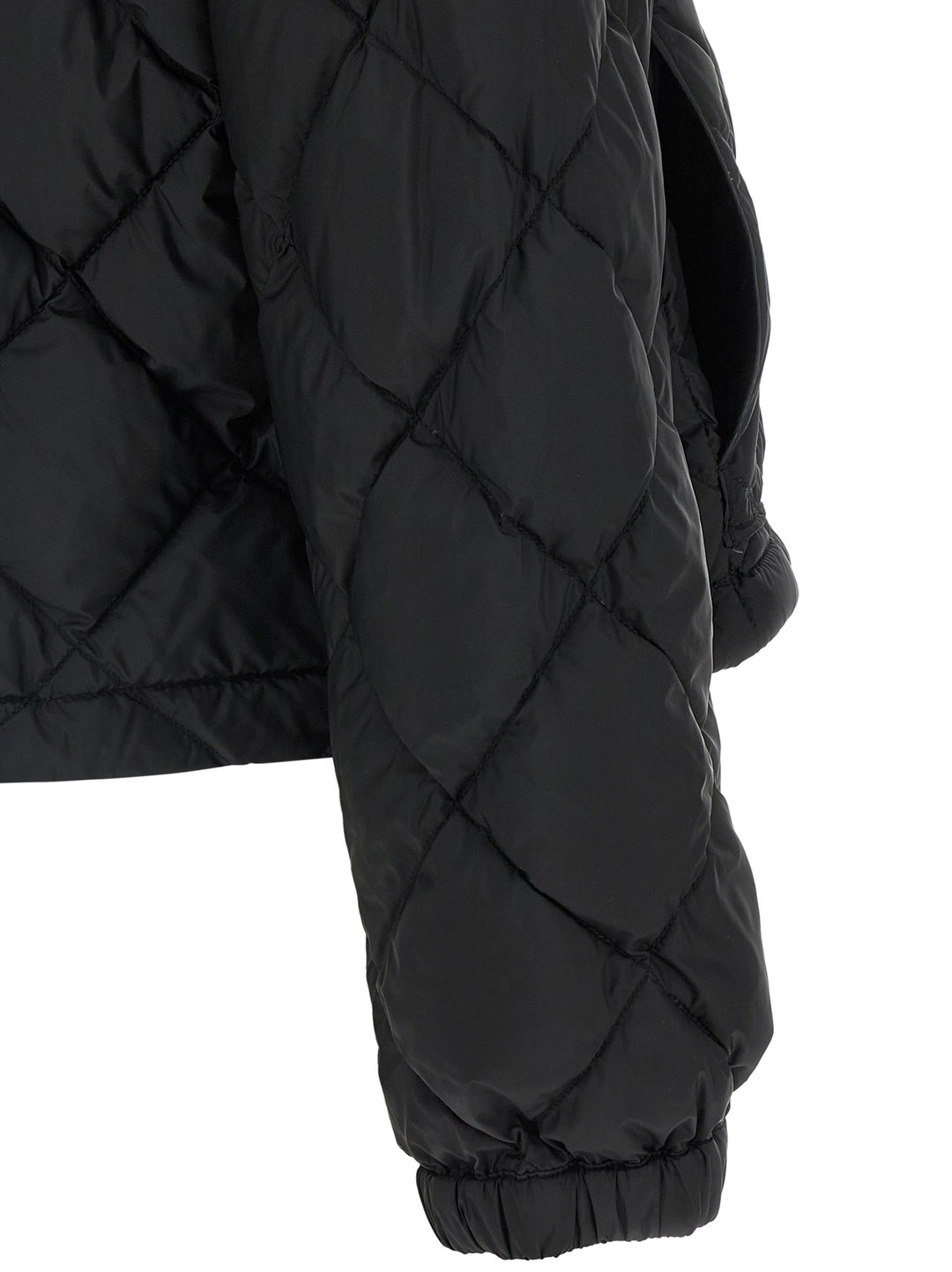 Weekend Max Mara Eris Puffer Jackets - Black | 2d347b495b25a712a81247de6b037e163accf384