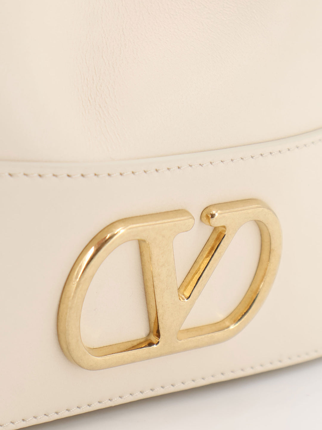 Valentino Garavani Bags - LIGHTIVORY | f02771efd9e00dddb29b498cbda847b7029b02c7