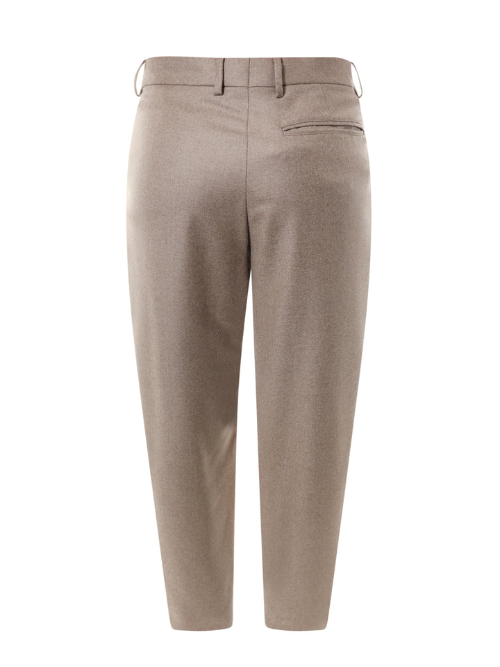 Giorgio Armani  - Light and natural | 3dcf0a5b613f414d60f5ba2eab341fbadc254be6