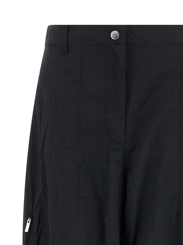 Jacquemus Le Cargo Ovalo Pants - Black | 09431f06cbd066965a7dffdf07f5f41258f7f1be