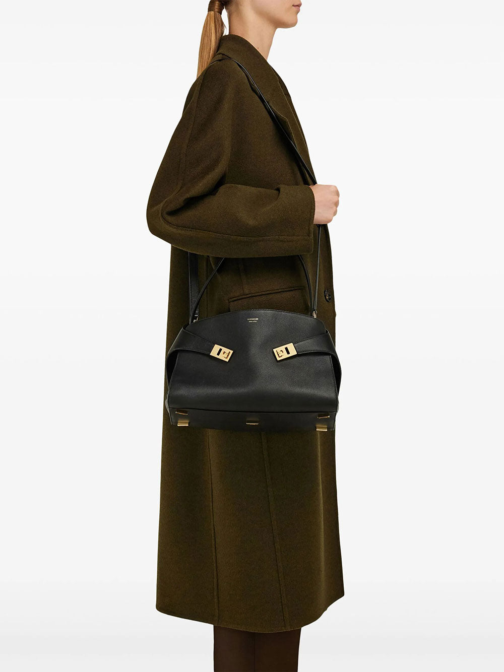 Ferragamo Shoulder Bags - Black | b63aef9089740774f4cadb5ae8e21dc9515d0b33