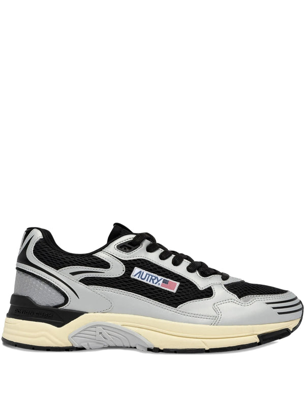Low Hyperway Sneakers